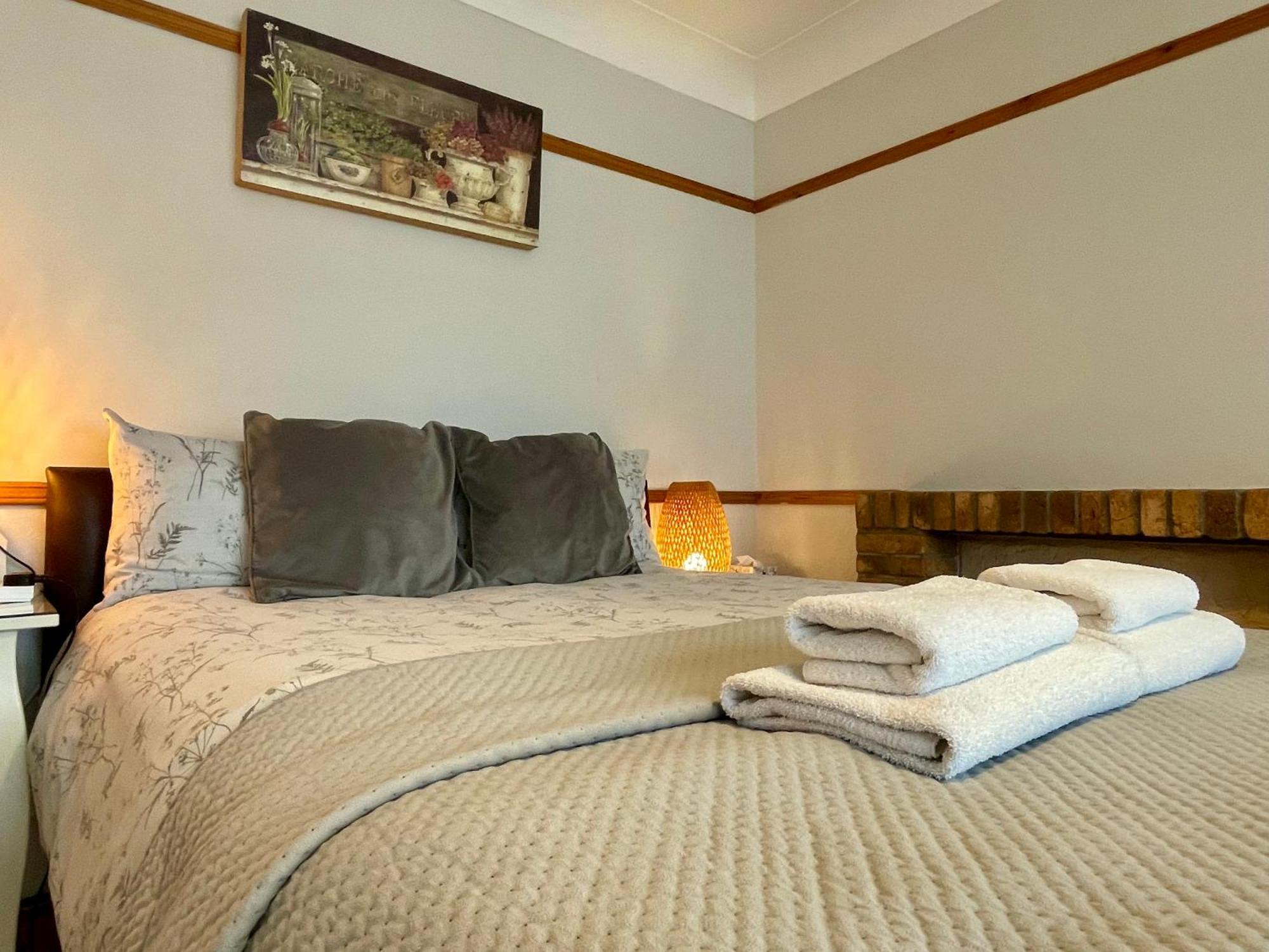 Сasa de vacaciones Somers House - Pet Friendly & Parking